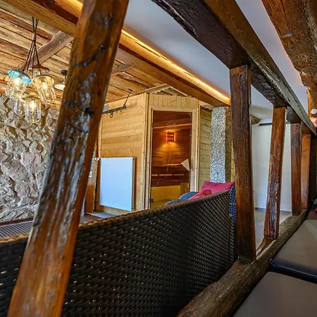 Huber Xaveri - Hof *